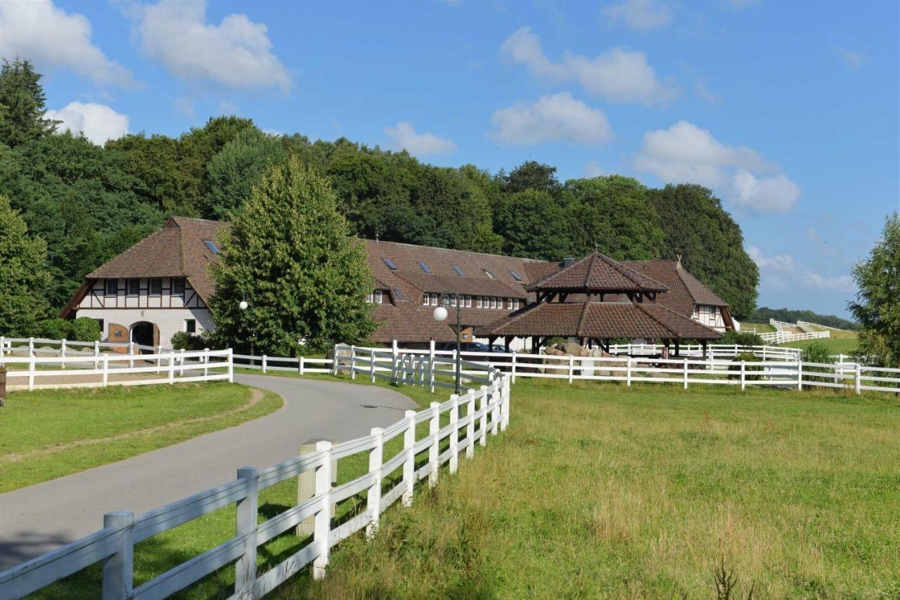 Stoertebeker Appartements - "Stoertebeker Pferdehof" 랄스비크 외부 사진