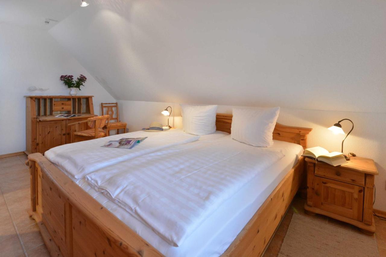 Stoertebeker Appartements - "Stoertebeker Pferdehof" 랄스비크 객실 사진