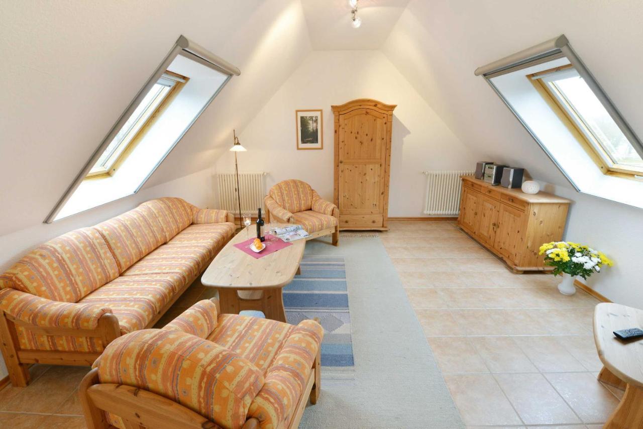 Stoertebeker Appartements - "Stoertebeker Pferdehof" 랄스비크 객실 사진
