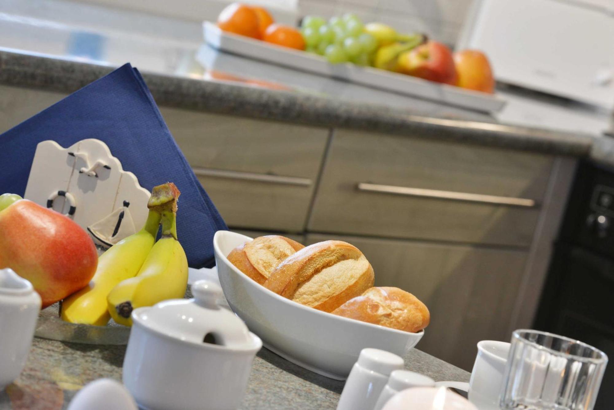Stoertebeker Appartements - "Stoertebeker Pferdehof" 랄스비크 객실 사진